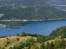 Zaovinsko jezero (Tara, Serbia)